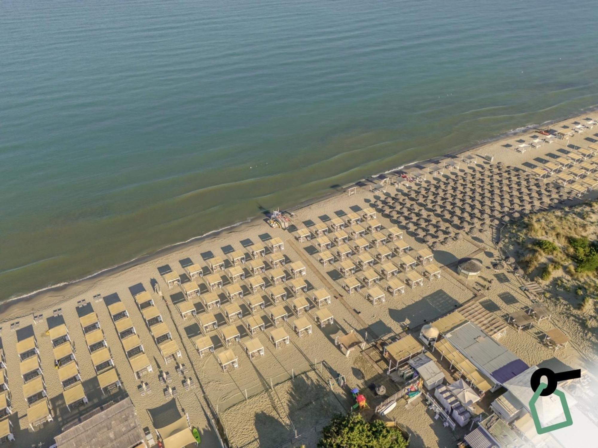 Hotiday Room Collection - Tirrenia Exterior foto