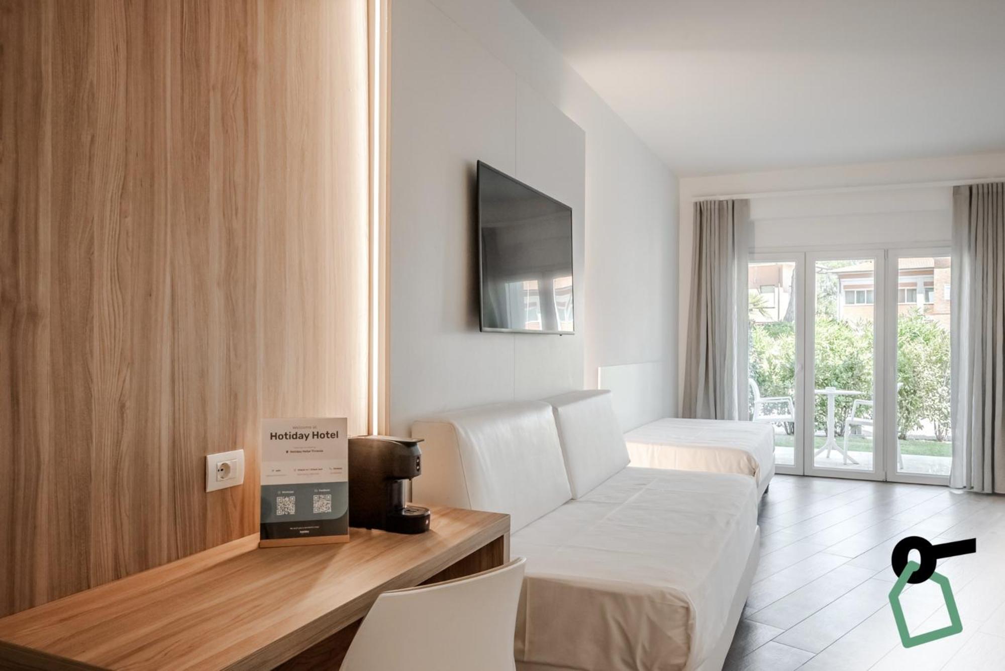 Hotiday Room Collection - Tirrenia Exterior foto