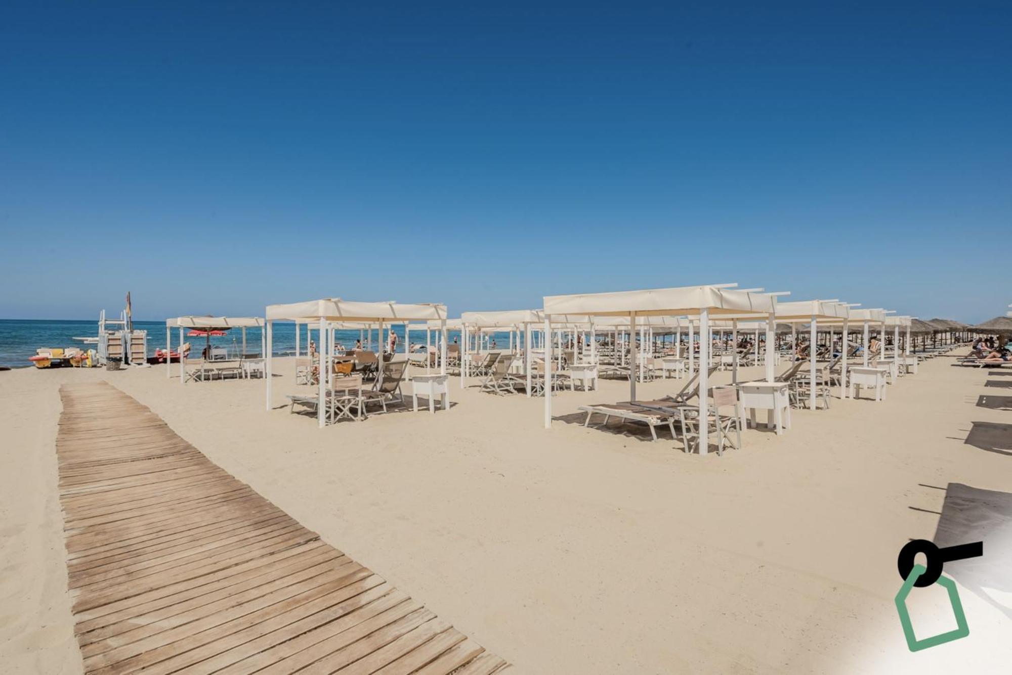 Hotiday Room Collection - Tirrenia Exterior foto