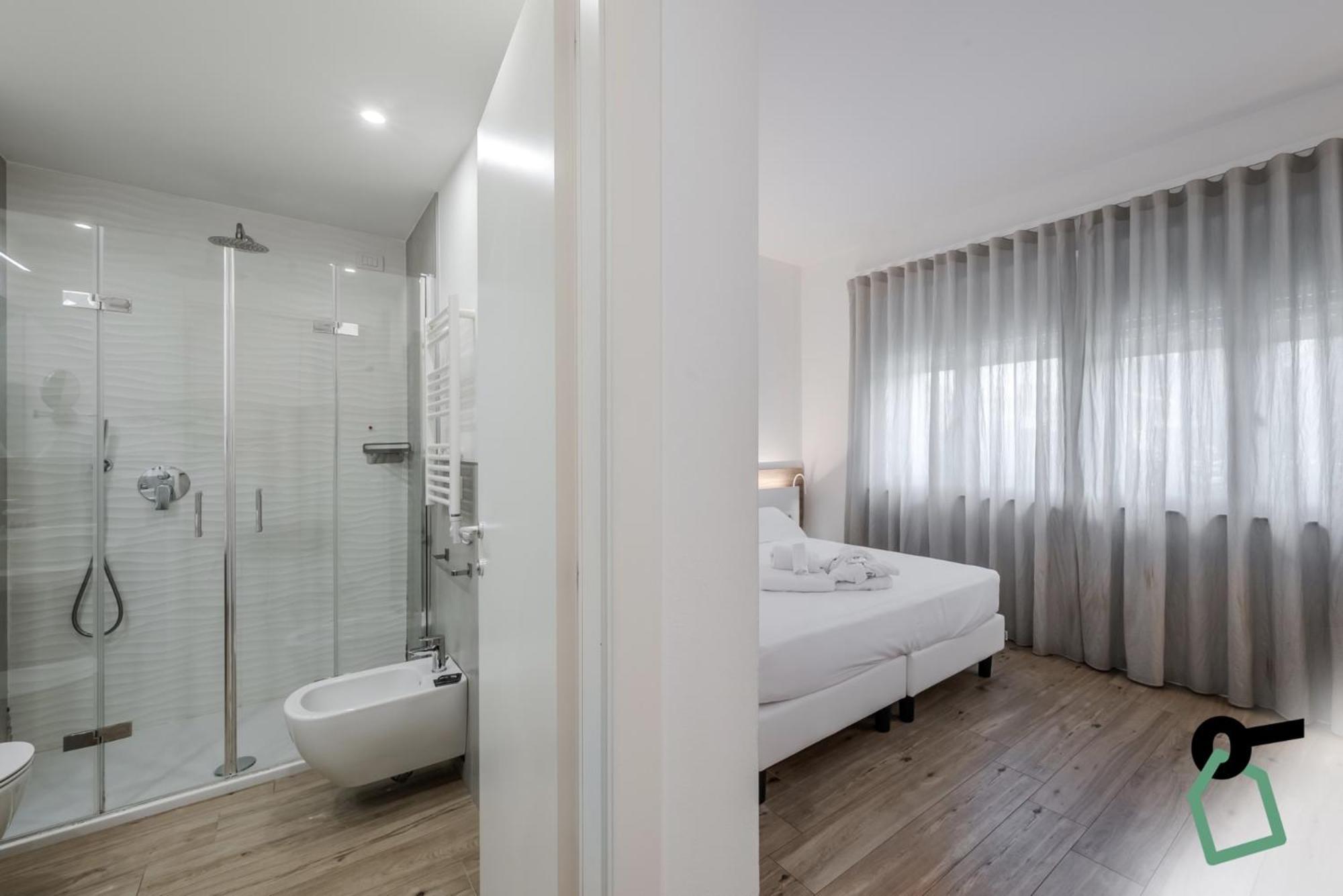 Hotiday Room Collection - Tirrenia Exterior foto
