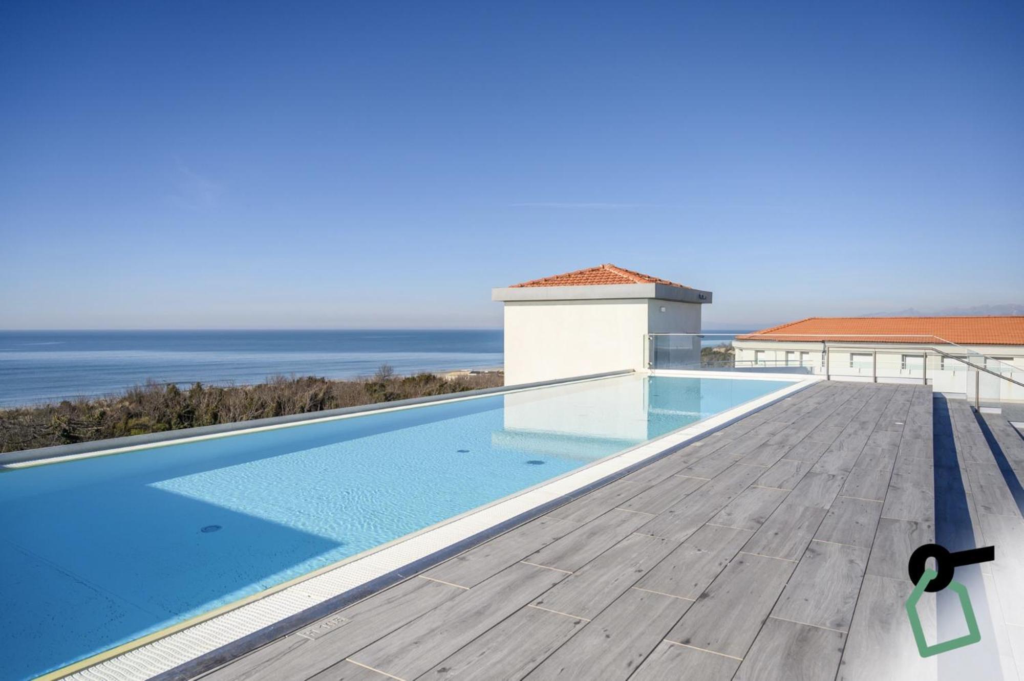 Hotiday Room Collection - Tirrenia Exterior foto