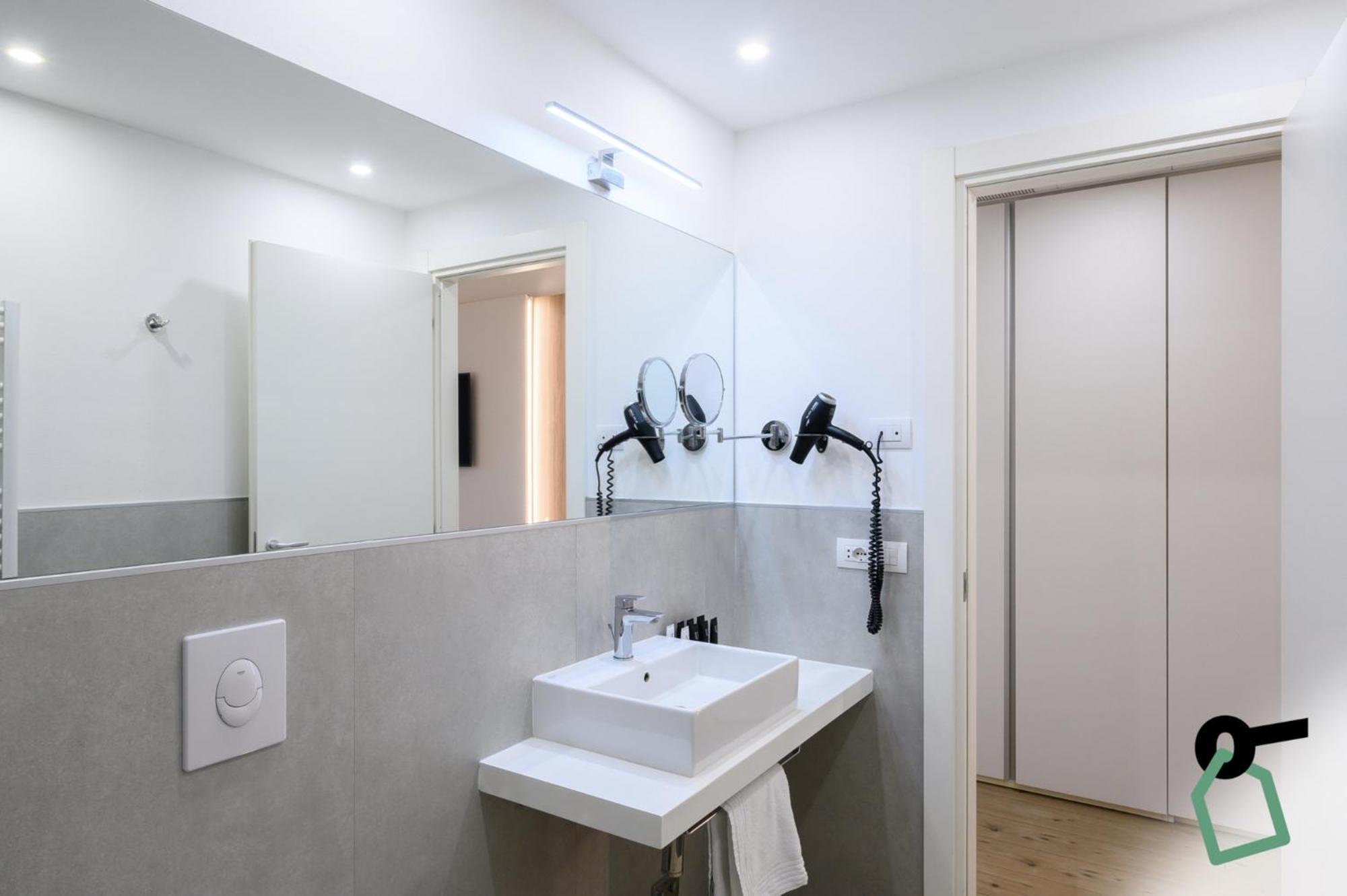 Hotiday Room Collection - Tirrenia Exterior foto